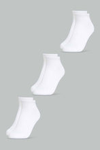 Load image into Gallery viewer, طقم جوارب طول الكاحل للرجال باللون الابيض (3 قطع)