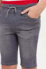 Load image into Gallery viewer, شورت بخصر مطاطي باللون الرمادي للأولاد الكبار