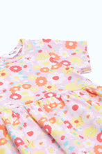 Load image into Gallery viewer, فستان وردي بطبعة زهر للبنات حديثي الولادة