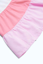 Load image into Gallery viewer, فستان أبيض بطبقات للبنات الرضع