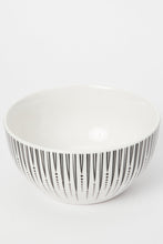 Load image into Gallery viewer, صحن شوربة مطبوعة باللون الأبيض والأسود