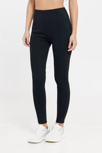 Load image into Gallery viewer, ليغنغز بكسرات أمامية باللون الأسود للنساء