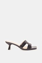 Load image into Gallery viewer, حذاء أسود بتأثير جلد التمساح الجزء العلوي