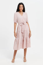 Load image into Gallery viewer, فستان نسائي متعدد الطبقات بأكمام منتفخة باللون الوردي