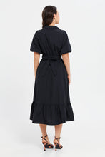 Load image into Gallery viewer, فستان بوبلين أسود نسائي بطبقات