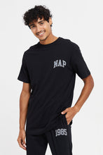 Load image into Gallery viewer, طقم بيجامة مطبوع باللون الأسود للرجال (قطعتين)