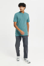 Load image into Gallery viewer, قميص بولو بياقة ماندارين باللون الأخضر للرجال
