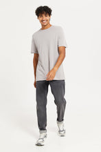 Load image into Gallery viewer, تيشيرت سادة باللون الرمادي الداكن للرجال