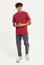 Load image into Gallery viewer, تيشيرت سادة باللون الأحمر الداكن للرجال