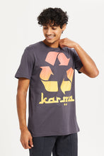 Load image into Gallery viewer, تيشيرت مطبوع باللون الرمادي الداكن للرجال