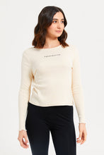 Load image into Gallery viewer, تي شيرت نسائي بطبعة منظور بيج