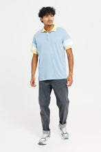 Load image into Gallery viewer, تيشيرت بولو سادة باللون الأزرق للرجال