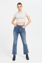 Load image into Gallery viewer, جينز متوسط الارتفاع ومناسب للارتفاع: أزرق