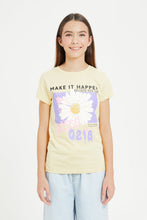 Load image into Gallery viewer, تي شيرت أصفر مطبوع للفتيات الكبيرات