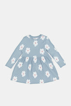 Load image into Gallery viewer, فستان بأكمام طويلة مطبوع بالكامل باللون الأزرق للفتيات الرضع