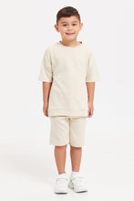Load image into Gallery viewer, طقم تي شيرت كبير الحجم للأولاد من قماش جاكار إكرو (قطعتان)