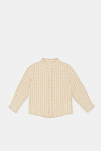 Load image into Gallery viewer, قميص مربع باللونين البيج والأبيض لحديثي الولادة
