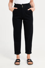 Load image into Gallery viewer, جينز فضفاض: لون اسود