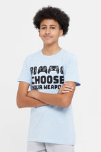 Load image into Gallery viewer, تي شيرت مطبوع باللون الأزرق للأولاد الكبار