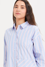 Load image into Gallery viewer, قميص مخطط باللون الأزرق للنساء
