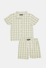 Load image into Gallery viewer, طقم كاروهات باللون الأخضر للأولاد الرضع (قطعتين)