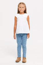 Load image into Gallery viewer, جينز بناتي بطبعة قلب أزرق