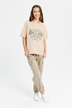 Load image into Gallery viewer, توب مزين باللون البيج للبنات الكبار