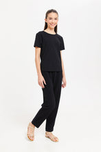 Load image into Gallery viewer, تيشيرت مزين باللون الأسود للبنات الكبار