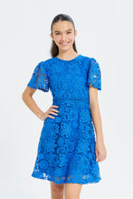 Load image into Gallery viewer, فستان دانتيل أزرق للفتيات الكبيرات