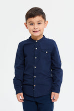 Load image into Gallery viewer, قميص ماندارين باللون الكحلي للأولاد الصغار
