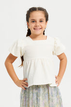Load image into Gallery viewer, بلوزة بملمس بارز باللون الكريمي للبنات الصغار