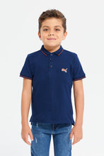 Load image into Gallery viewer, تيشيرت بولو جاكار باللون الكحلي للأولاد الصغار
