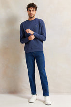 Load image into Gallery viewer, بنطلون جينز رجالي أساسي بخمسة جيوب باللون الأزرق البحري