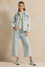 Load image into Gallery viewer, سترة جينز زرقاء للفتيات الكبيرات