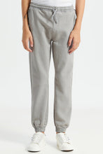 Load image into Gallery viewer, بنطلون جينز رمادي اللون للأولاد الكبار مع أساور