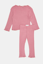 Load image into Gallery viewer, طقم ملابس كاجوال مضلع باللون الوردي للبنات الرضع (قطعتين)