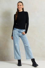 Load image into Gallery viewer, بنطلون جينز أزرق بقصّة مستقيمة للفتيات الكبيرات في السن