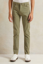 Load image into Gallery viewer, بنطلون جينز زيتوني بخمسة جيوب للأولاد الكبار