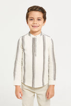 Load image into Gallery viewer, قميص مخطط باللون البيج للأولاد