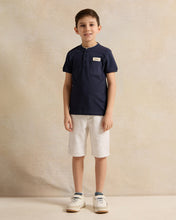 Load image into Gallery viewer, تي شيرت للأولاد باللون الأزرق البحري بياقة ماندرين