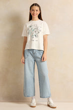 Load image into Gallery viewer, تي شيرت أبيض مطبوع للفتيات الكبيرات