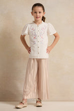 Load image into Gallery viewer, بلوزة مطرزة باللون الأبيض للبنات الصغار