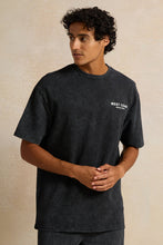 Load image into Gallery viewer, تي شيرت رجالي أسود مطبوع
