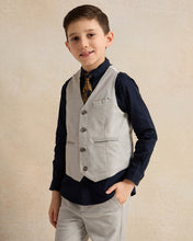 Load image into Gallery viewer, طقم سترة ومعطف وقميص رمادي للأولاد (3 قطع)