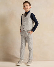 Load image into Gallery viewer, طقم سترة ومعطف وقميص رمادي للأولاد (3 قطع)