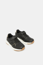 Load image into Gallery viewer, حذاء رياضي أسود للأولاد
