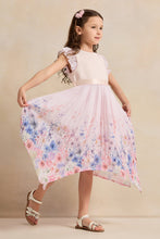 Load image into Gallery viewer, فستان بناتي وردي مطبوع مطوي