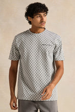 Load image into Gallery viewer, تي شيرت رجالي أبيض مطبوع