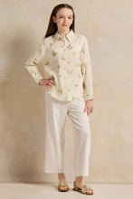 Load image into Gallery viewer, قميص مطبوع باللونين الأخضر والكريمي للفتيات الكبيرات