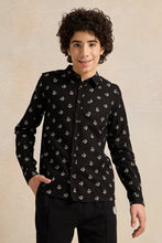 Load image into Gallery viewer, قميص أسود مطبوع للأولاد الكبار